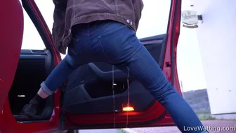 Amber Deep - A minute too late