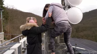 Lara Fox - Team work