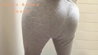 Marinayam19 - Shit in tight white sweatpants