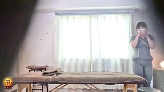 DLEE-837 04 No hands allowed! Oil massage therapist no-hands pee leak