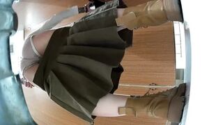 Back shot of the invincible angle of the pussy falling from the sky