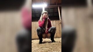 summerhayzz - little post ride pee for you