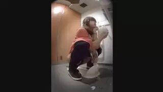 15378509 Metropolitan station toilet not leaked 6