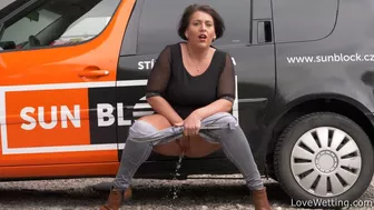 Aisha Bahadur - Pissing Scene