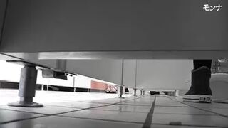 28105485 Six young nice ass crouch in front of you one after another [Beautiful future of Japan No.233]