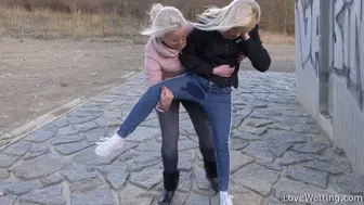 Tina Gold - Playful assistant