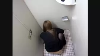 15337979 Uncensored infiltration! Townsman Hall Toilet 24:00