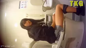 28102635 Secrets of 5 Western-style uniforms