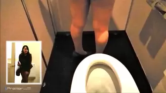 28104119 5 beautiful older sisters who can work for me Steamy underwear on the way home from work