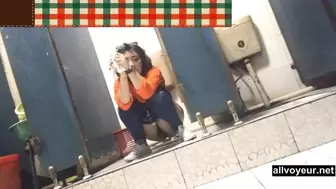 Doorless Public Toilet