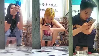 Bar Panoramic Doorless Women Toilet 4