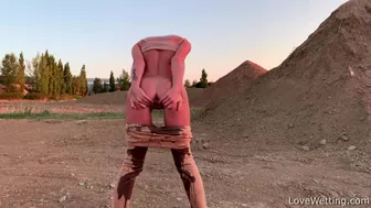 Claudia - Pissing Scene