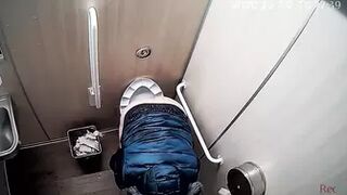 NewStreetToilet-330