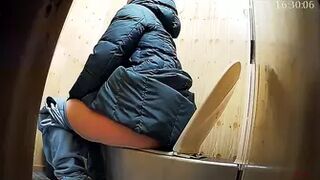NewStreetToilet-306