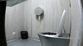 NewStreetToilet-272