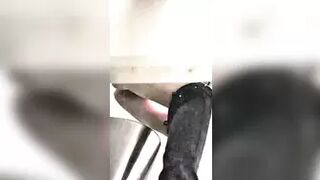 WC 002