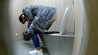 Publictoiletsl74 vol 805