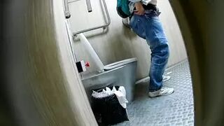 Publictoiletsl74 vol 784