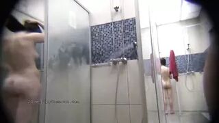 she only uses the showercabin to pee