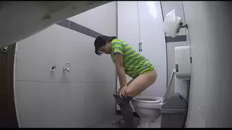 Hidden toilet, Vietnam 02