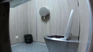newstreettoilet-214