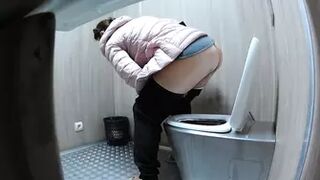 newstreettoilet-208