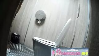 Publictoiletsl74 vol 663