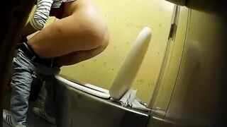 Publictoiletsl74 vol 636