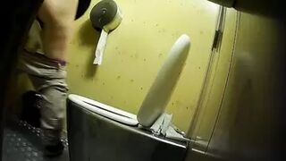 Publictoiletsl74 vol 635