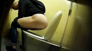 Publictoiletsl74 vol 632