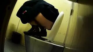 Publictoiletsl74 vol 613