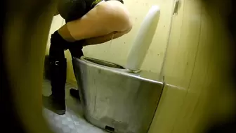 Publictoiletsl74 vol 601