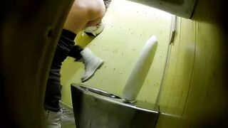 publictoiletsl74 vol 570