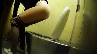 publictoiletsl74 vol 563
