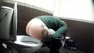 she changes her socks before peeing