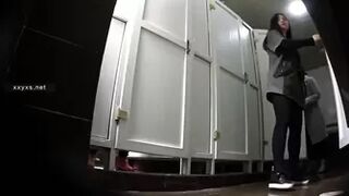 Japanese Voyeur Toilet 15291101