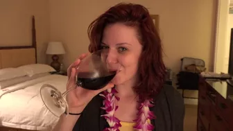 Emma Evins - Virtual Vacation