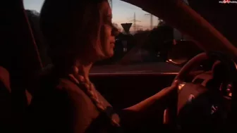 Devil-Sophie - Rechts ran fahren und vor die Leitplanke gepisst - bis zur Raststatte hab ich es nicht mehr geschaff