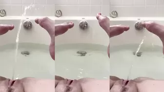 Tiffany Watson Short pee in bath