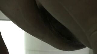 Peeing and changing tampon in a Spanish toilet