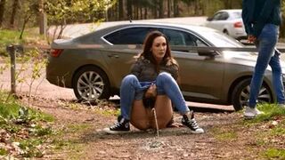 Ali Bordeaux & Cynthia Vellons - Pissing scene