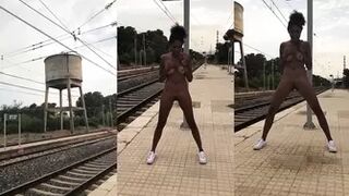 Luna Corazon public train station