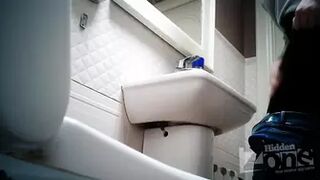 WC 2942