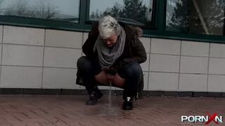 Bree Branning - Pissing In Public