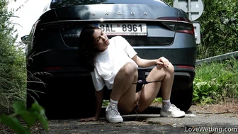 Audrey - Pissing scene