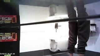 Hot Girls In Student Toilet 5