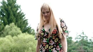 Izzy Delphine - Pissing scene