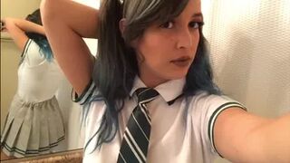 Venus Rain - My first pee video short