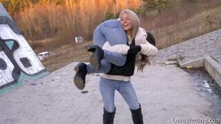 Teressa Bizzare - Tickle fun