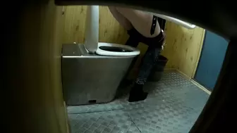 Street Public Toilet 2019 07